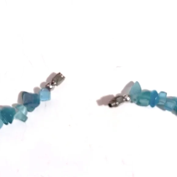 VINTAGE NATURAL BLUE APATITE CHIPS PENDANT BARREL CLASP 17" NECKLACE - Picture 9 of 9